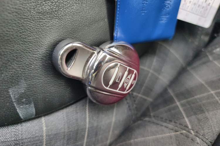 Used MINI 2016 1.5T COOPER Vehicle Key