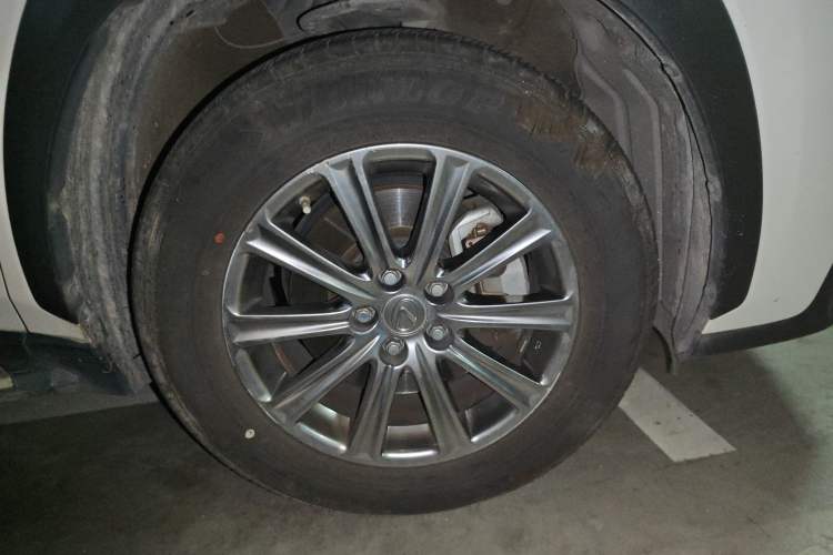 Used Lexus NX 2015 200 Front-Wheel Drive X-Trail SE Edition