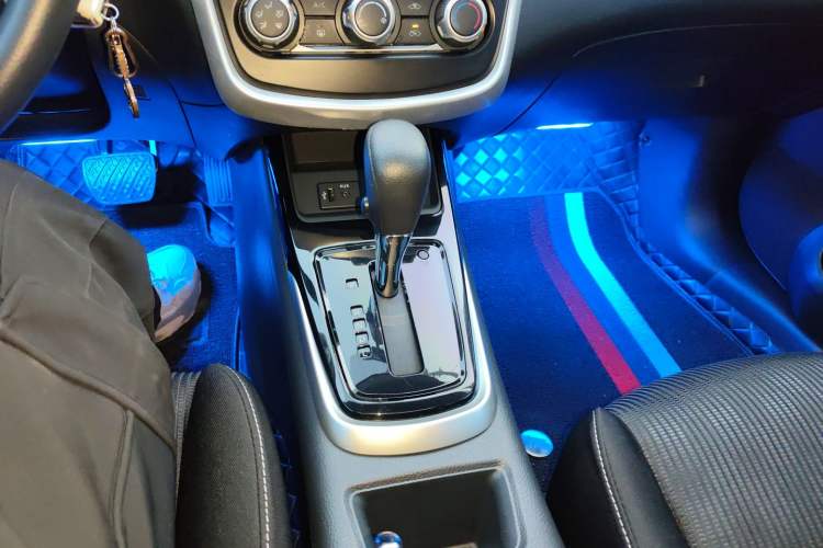 Used Nissan Tiida 2021 1.6L CVT Cool Edition
