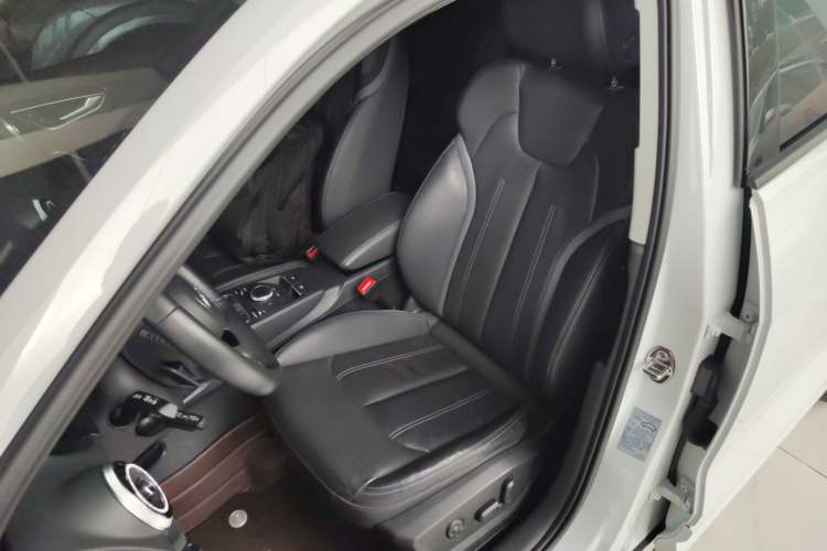 Used Audi Q2L 2022 35 TFSI Fashion Dynamic Model