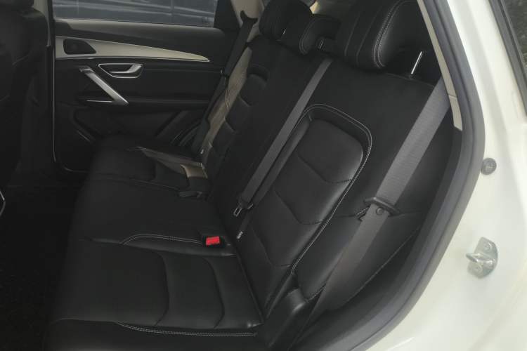 Used JETOUR X70 PLUS 2021 1.5T DCT Mountain 7-Seater
