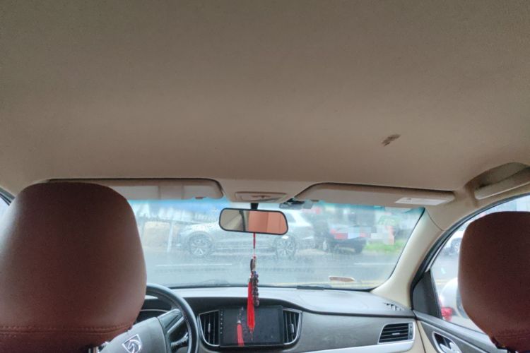 Used Baojun 730 2016 1.5L Manual Standard Version 7 Seats