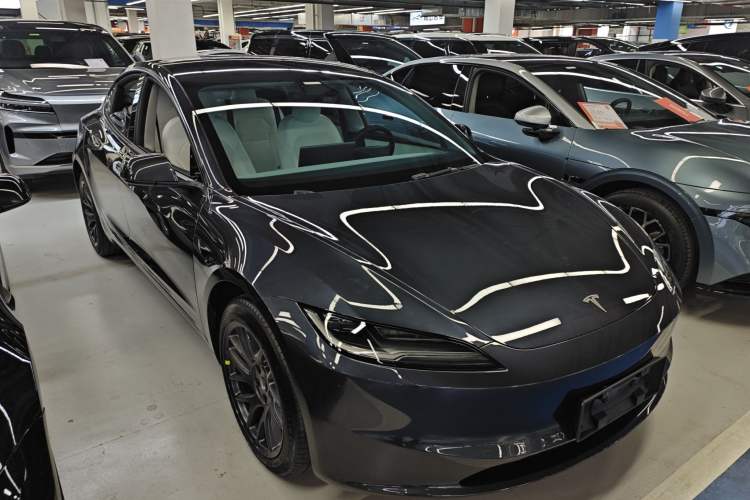 Used Tesla Model 3 2023 Rear-Wheel-Drive Version