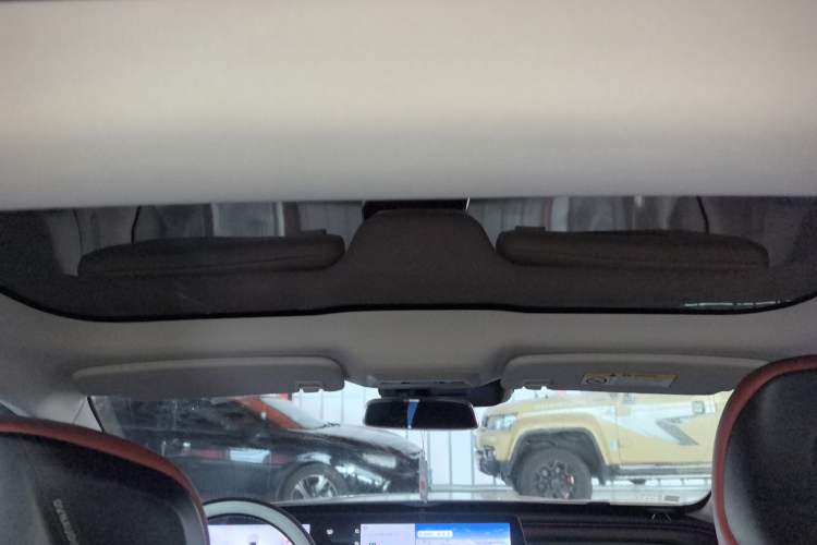 Used XPeng P7 2022 670N+ Headliner