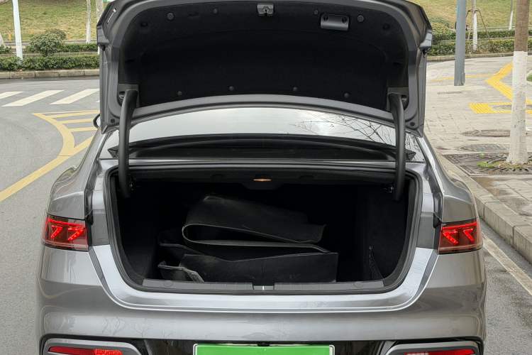 Used BYD Qin PLUS 2024 HONOR Edition DM-i 55KM Leading Model