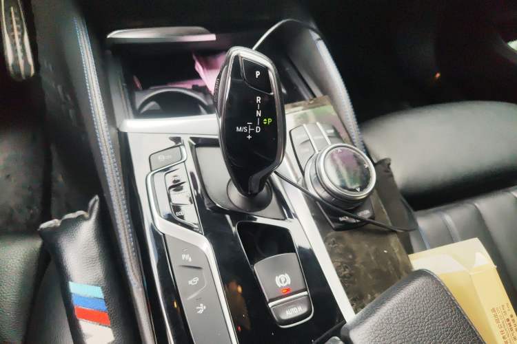 Used BMW 6 Series GT 2020 630i M Sport Package Gear Lever