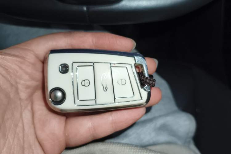 Used Volkswagen Tayron 2020 330TSI Two-Wheel Drive Luxury Smart Connectivity Version
