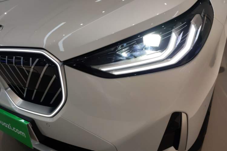 Used BMW X3 2025 xDrive25L Luxury Package