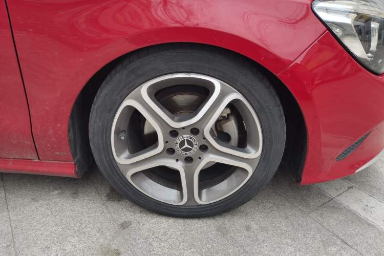 Used Mercedes-Benz CLA 2017 Facelifted CLA 180
