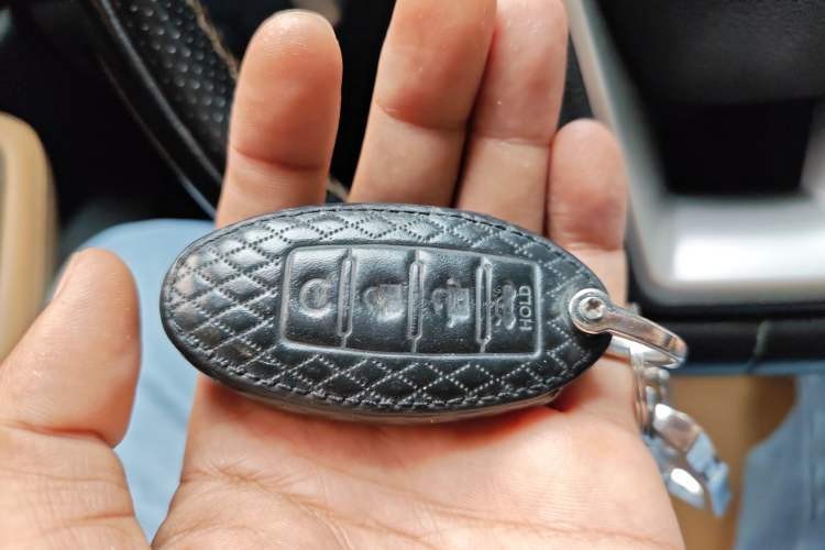 Used Nissan Maxima 2016 2.5L XL Luxury Edition Vehicle Key