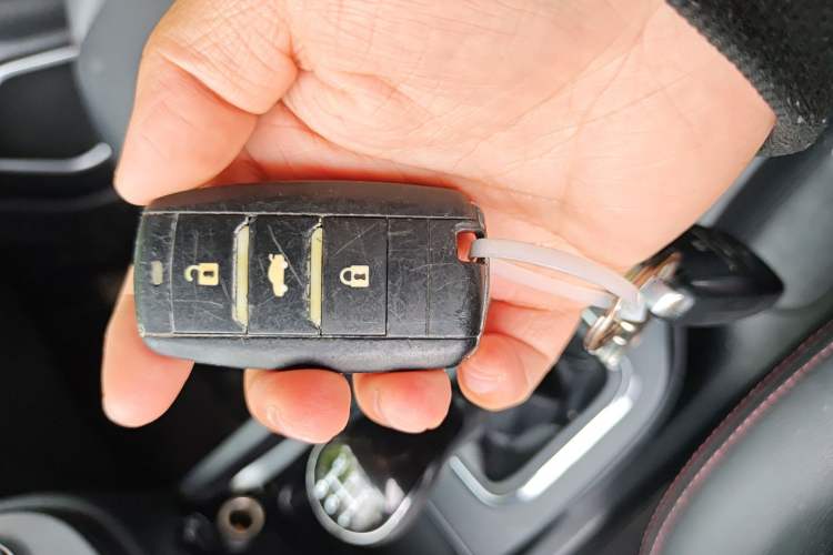 Used CHANGAN CS35 2016 1.6L Manual Luxury Model China V Standard