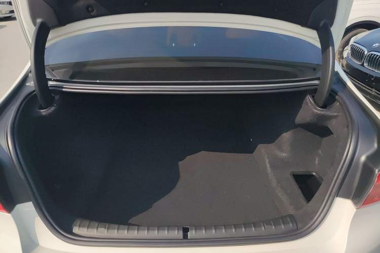 Used BMW 5 Series 2018 525i M Sport Package
