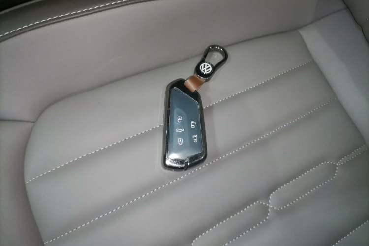 Used Volkswagen Viloran 2024 330TSI Luxury Edition