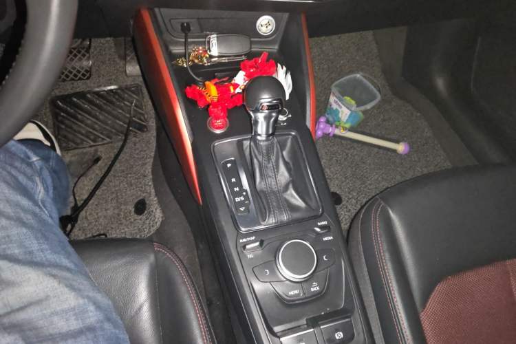 Used Audi Q2L 2018 35 TFSI Fashion Dynamic Version China VI Emission Standard
