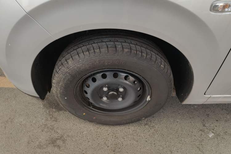 Used Wuling Hongguang New Energy 2024 All-Electric Model 300KM Practical Version
