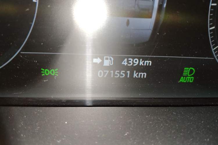 Used Land Rover Range Sport 2017 3.0 SC V6 FENGSHANG ChuanShi Edition DYNAMIC Odometer Close Up