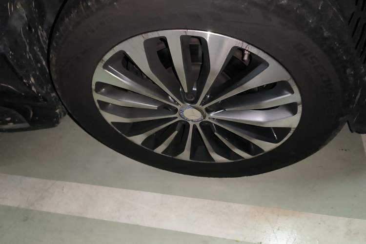 Used BAIC Off-Road BJ90 2021 3.0T Zhenrong Edition Right Front Wheel Hub