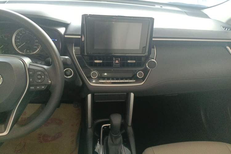 Used Toyota FRONTLANDER 2022 2.0L CVT Leading Edition