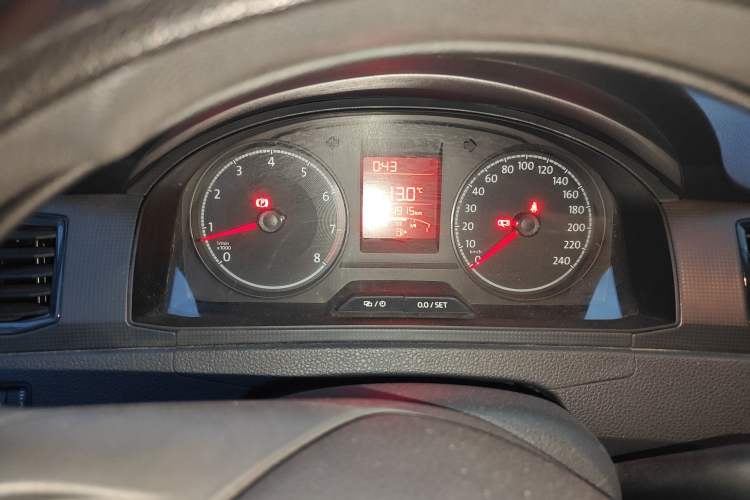 Used Volkswagen Santana 2016 1.4L Manual Fashion Edition Instrument Cluster
