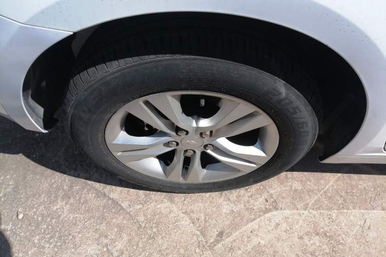 Used Chevrolet Cruze 2013 Hatchback 1.6L Manual Luxury Model