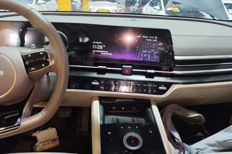 Used Kia Sportage (Chinese Domestic Model) 2025 1.5T Two-Wheel Drive Prestige Edition
