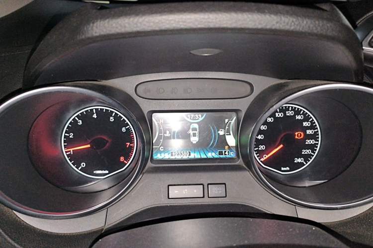 Used BYD Yuan 2016 1.5L Manual Luxury Model Instrument Cluster