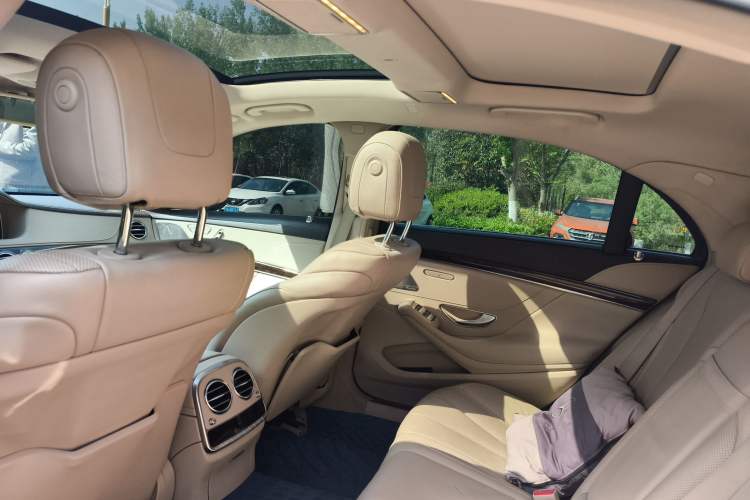 Used Mercedes-Benz S-Class 2014 S 320 L Business Model Headliner