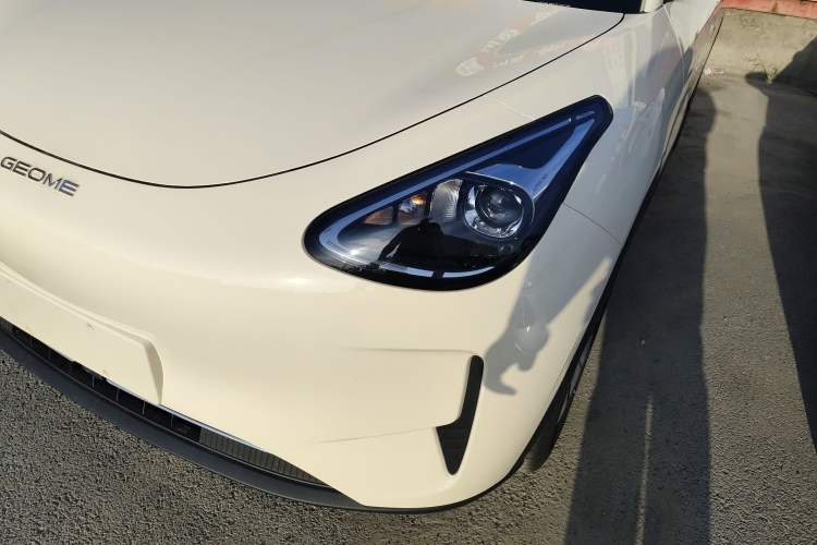 Used Geely Galaxy Geome 2026 Model 310km Youth Edition Left Front Headlight