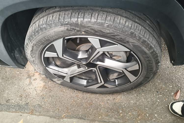 Used Geely Auto FX11 2023 1.5TD DCT Prestige Edition
