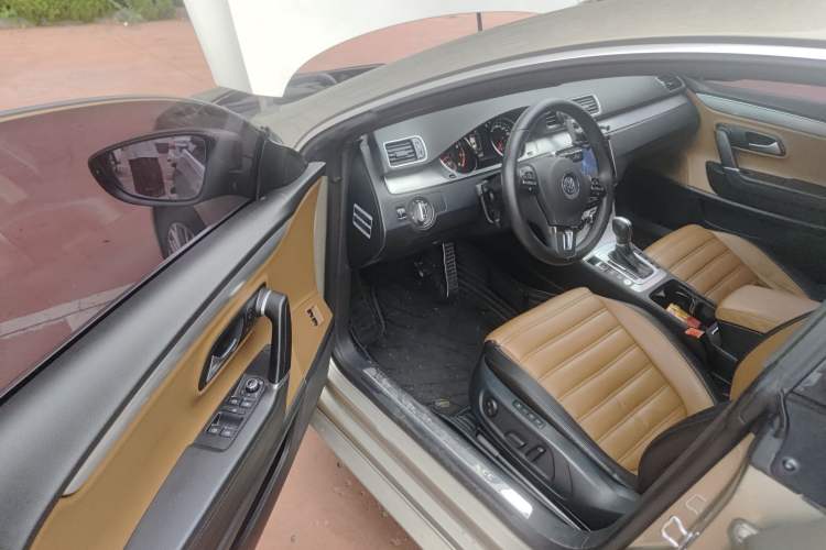 Used Volkswagen FAW-Volkswagen CC 2015 1.8TSI Prestige Model Driver Seat