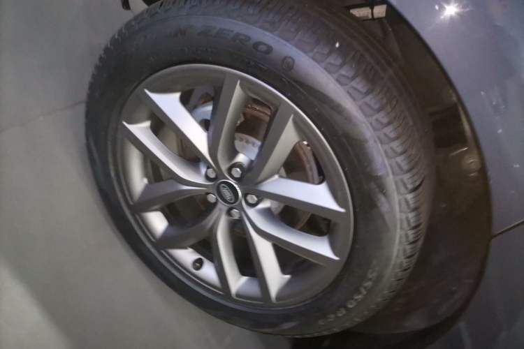 Used Land Rover Range Rover Velar 2024 Dynamic SE
