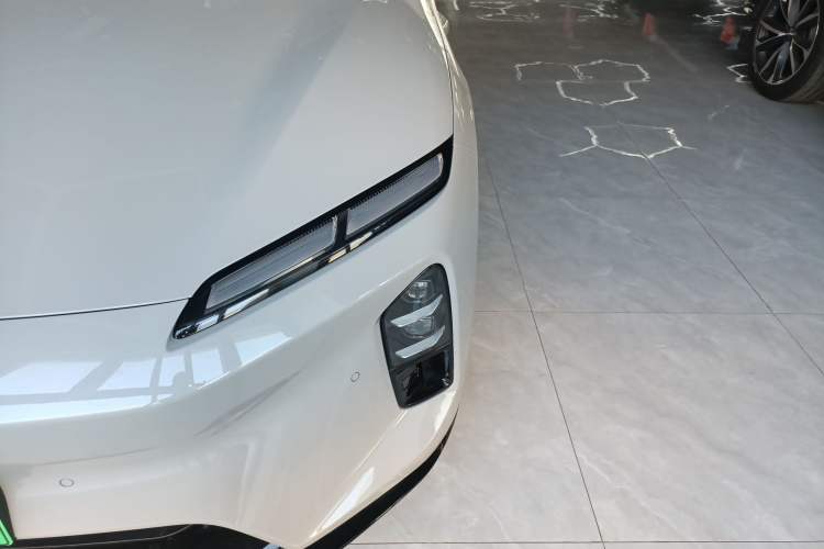 Used Nio ET5T 2025 75 kWh Touring Left Front Headlight