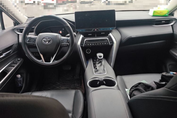 Used Toyota Harrier 2022 2.0L CVT Two-Wheel Drive Deluxe Edition Center Console