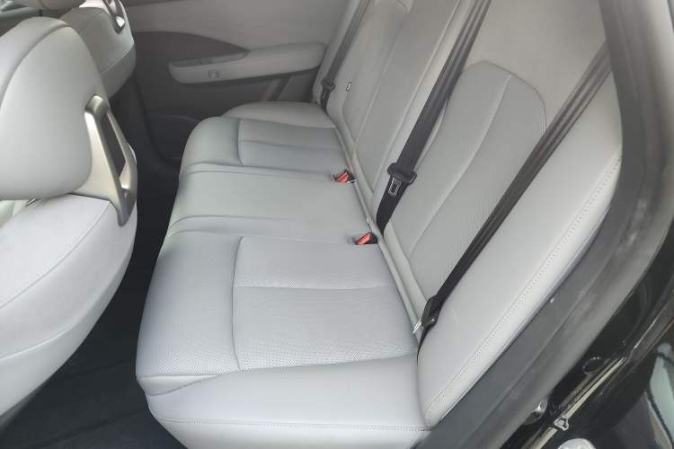 Used Nissan N7 2025 510 Pro Left Rear Seat