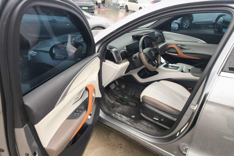 Used BYD Song Pro New Energy 2022 DM-i 51km Prestige Model
