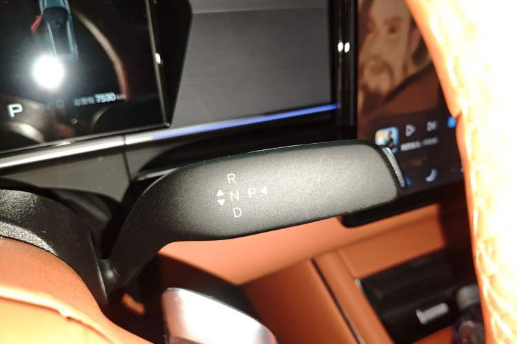 Used BYD Tang L 2025 EV 670KM LiDAR Flagship Version