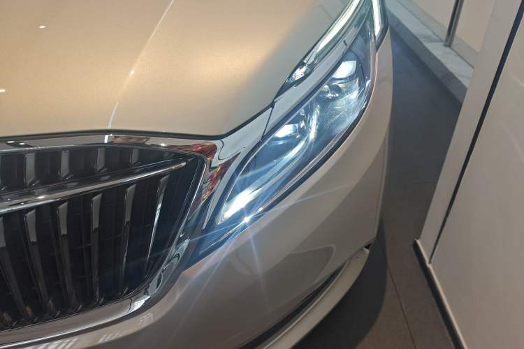 Used Buick GL8 2017 ES 28T Luxury Model China V Standard
