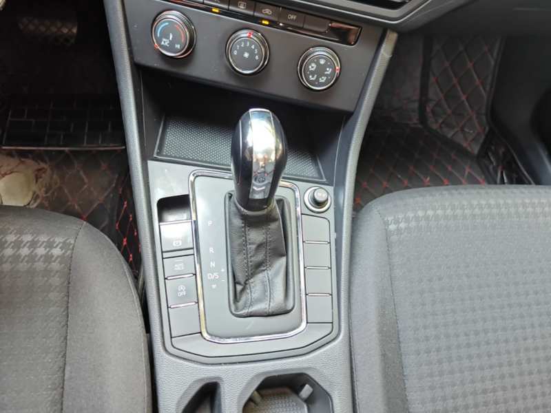 Used Volkswagen Bora 2021 1.5L Automatic Fashionable Smart Connectivity Version — 13