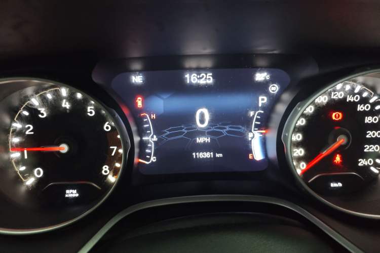 Used Jeep Compass 2017 200T Automatic Family Edition Instrument Cluster