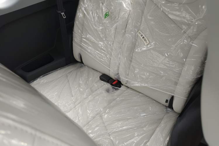 Used Chery Little Ant 2024 Revised Edition Youth Version 321 km Cool Love Edition 29.23 kWh