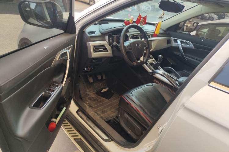 Used Geely Auto Emgrand X7 Sport 2016 2.0L Manual ZhiShang Version Driver Seat