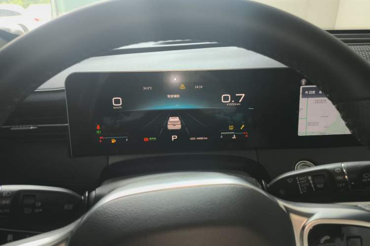 Used JETOUR X70 PLUS 2023 1.6T DCT Stronger 5-Seater