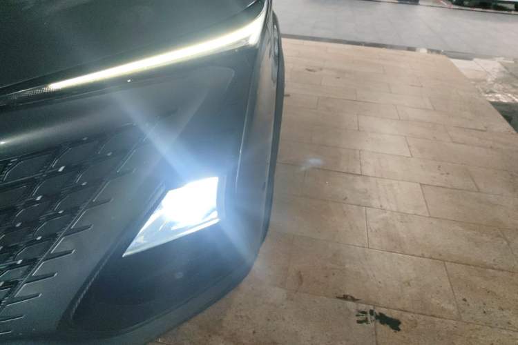 Used CHANGAN UNI-T 2020 1.5T Flagship Version Left Front Headlight