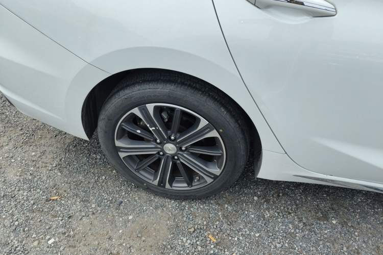 Used CHANGAN Ruicheng CC 2022 Blue Whale Edition 1.5T DCT Luxury Model Right Rear Wheel Hub