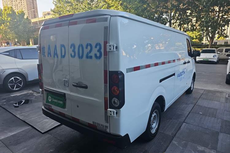 Used Farizon Xingxiang V 2023 V6E Ningde Times 41.86kWh Value Edition
