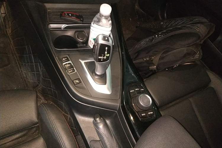 Used BMW 2 Series 2019 225i Sport Design Package
