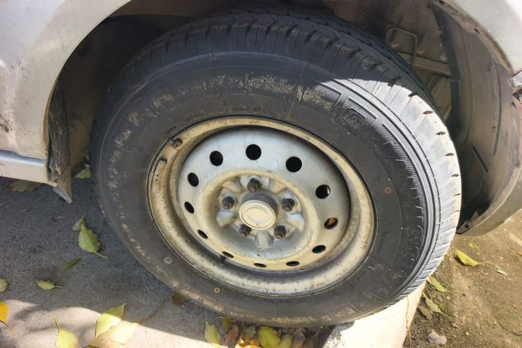 Used Dongfeng Xiaokang C36 2015 1.5L Base Version DK15-06
