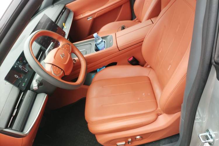 Used Dongfeng eπ eπ007 2025 Model Pure-Electric 565 All-Wheel-Drive Max Leading Edition
