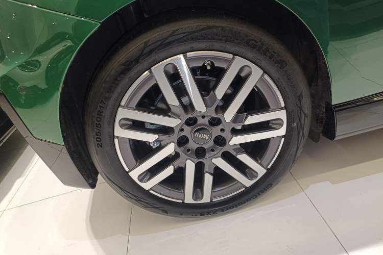 Used MINI Electric COOPER 2025 456km COOPER E Classic Style