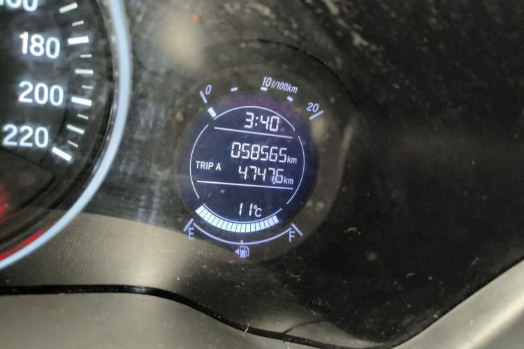 Used Honda Vezel 2017 1.8L CVT 2WD Elite Model
